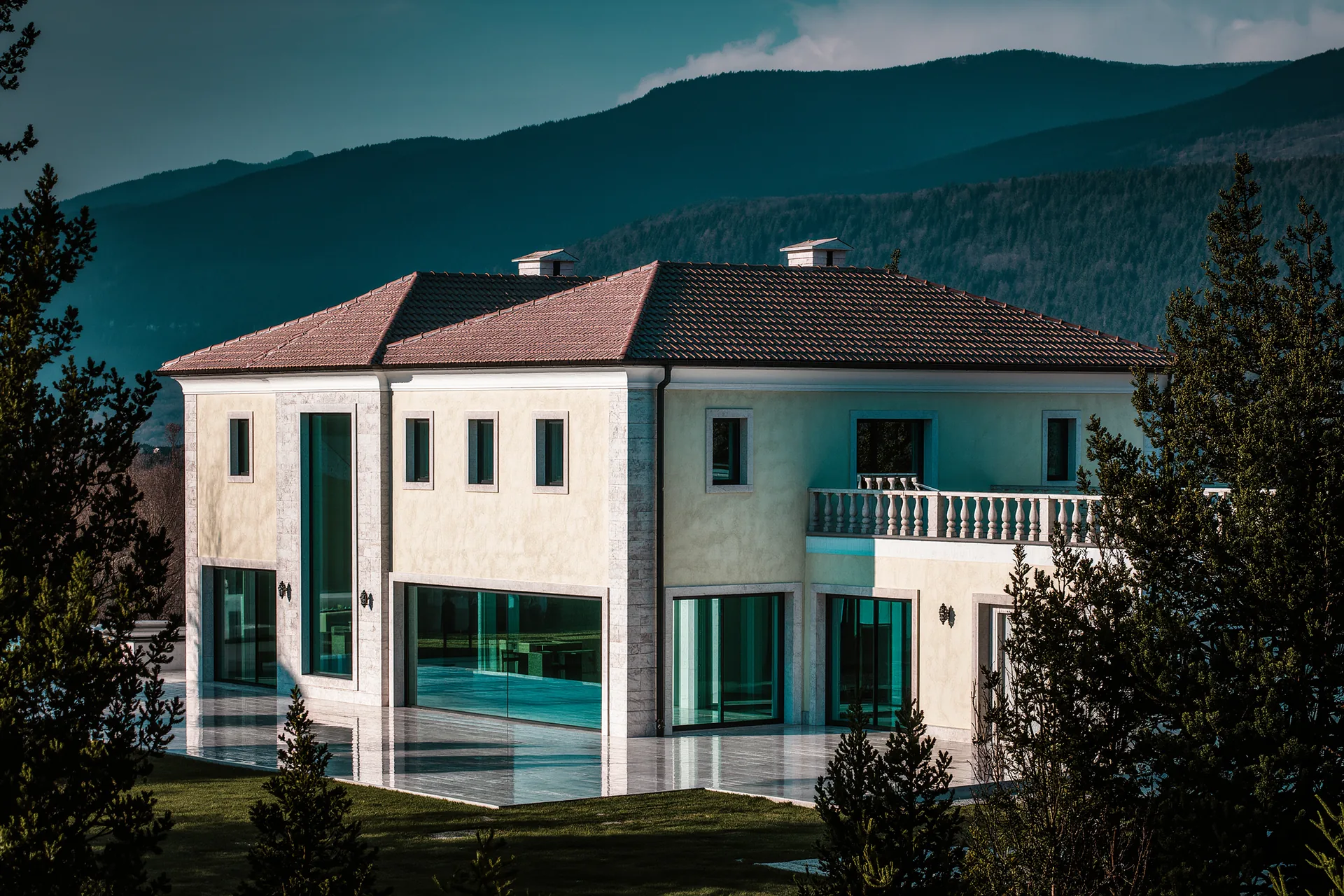 Immobilien in Sibiu und Brașov: Historische Eleganz in Rumäniens Top-Städten
